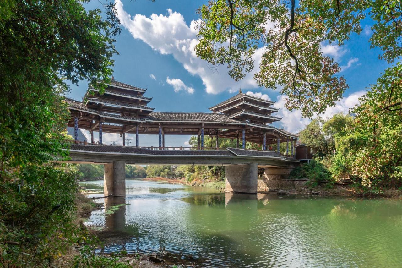 Serene Vale Inn Guilin-Free One Way Pick Up Service To High-Speed Railway Station For 2 Nights Exterior photo